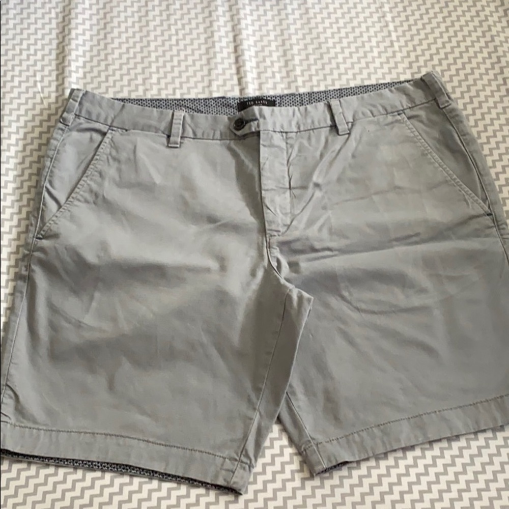 Ted Baker London Men’s Short